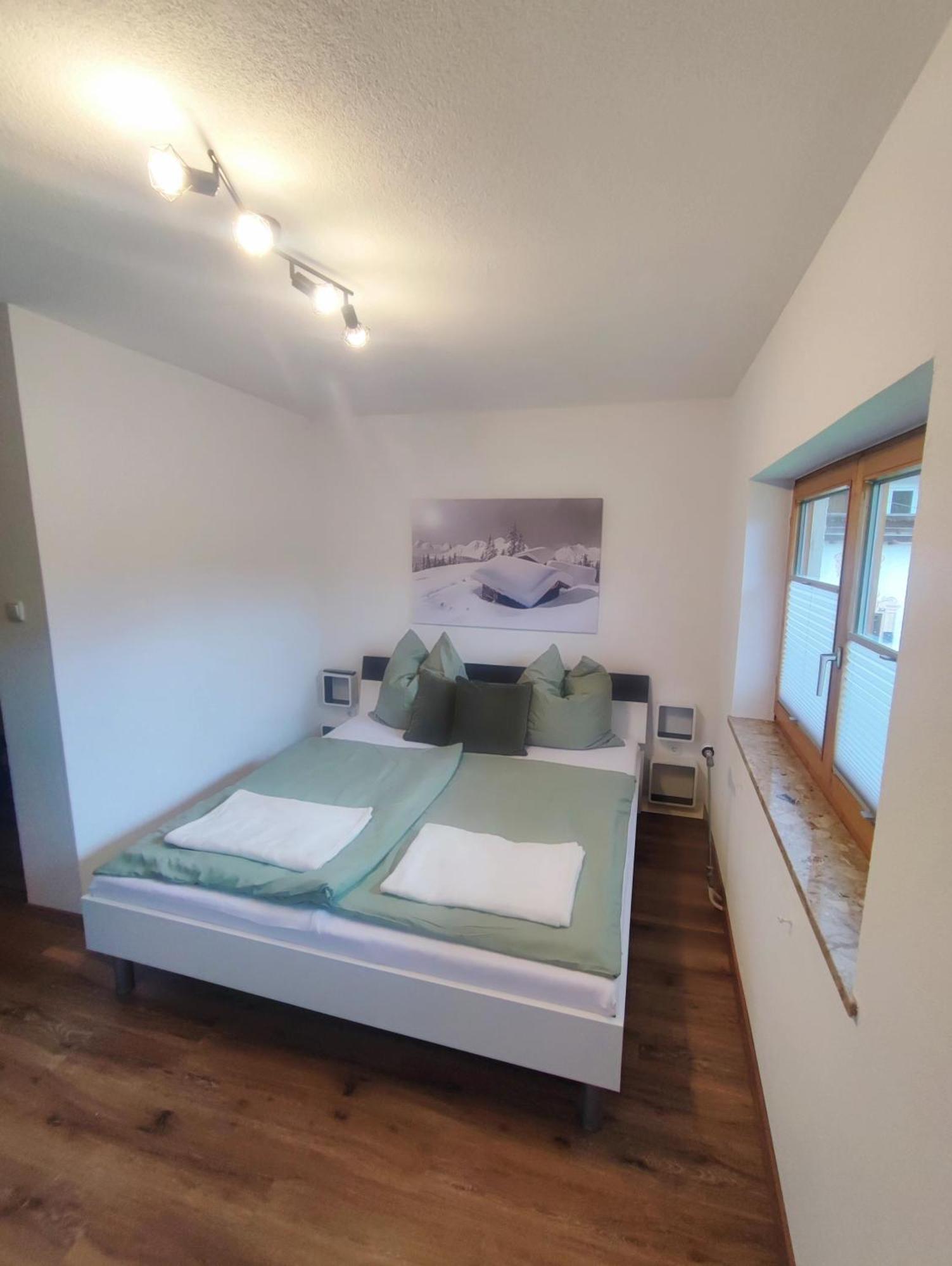 Apartamento Lechhuamat Weissenbach am Lech Exterior foto